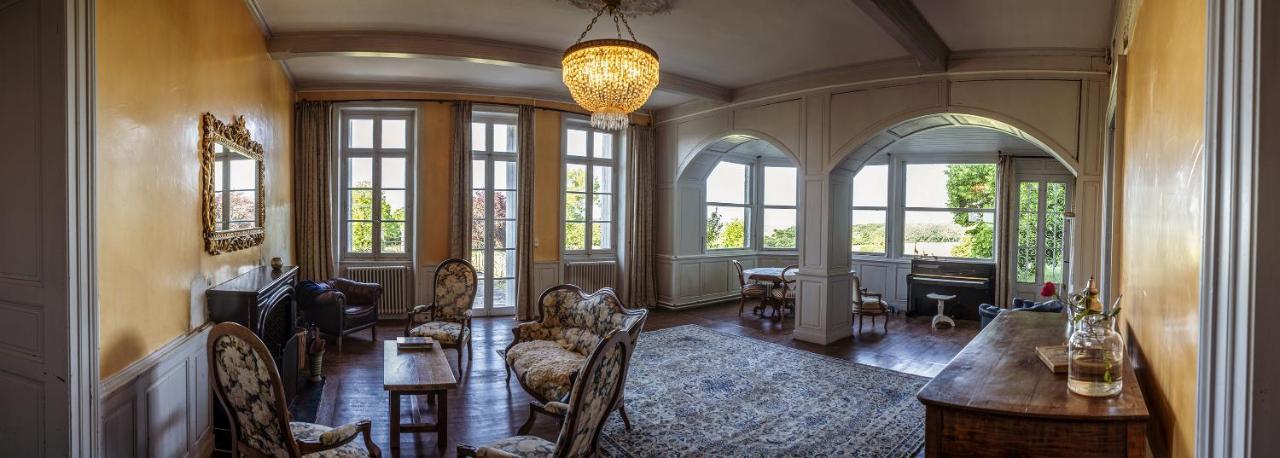 Le Domaine De Langlardie Soudat Extérieur photo