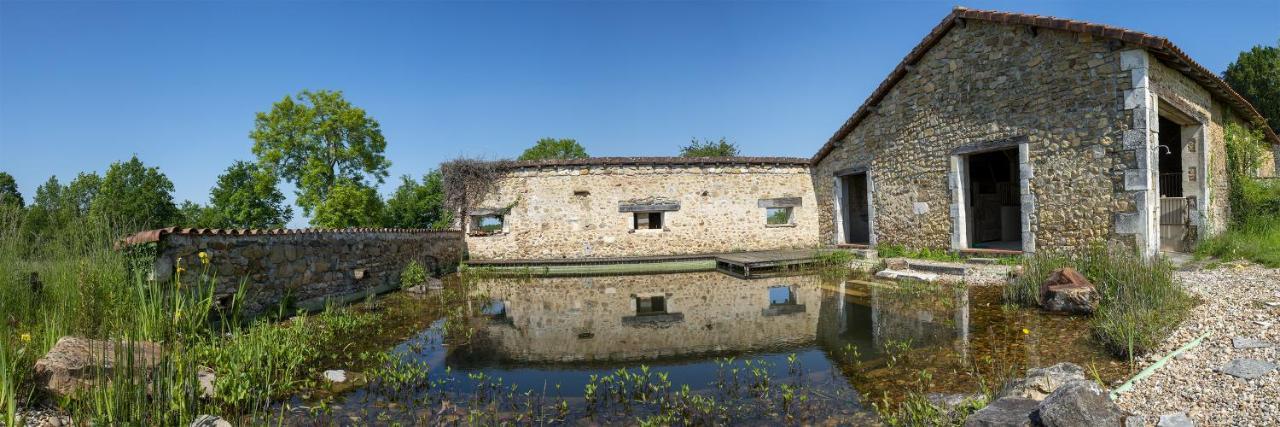 Le Domaine De Langlardie Soudat Extérieur photo